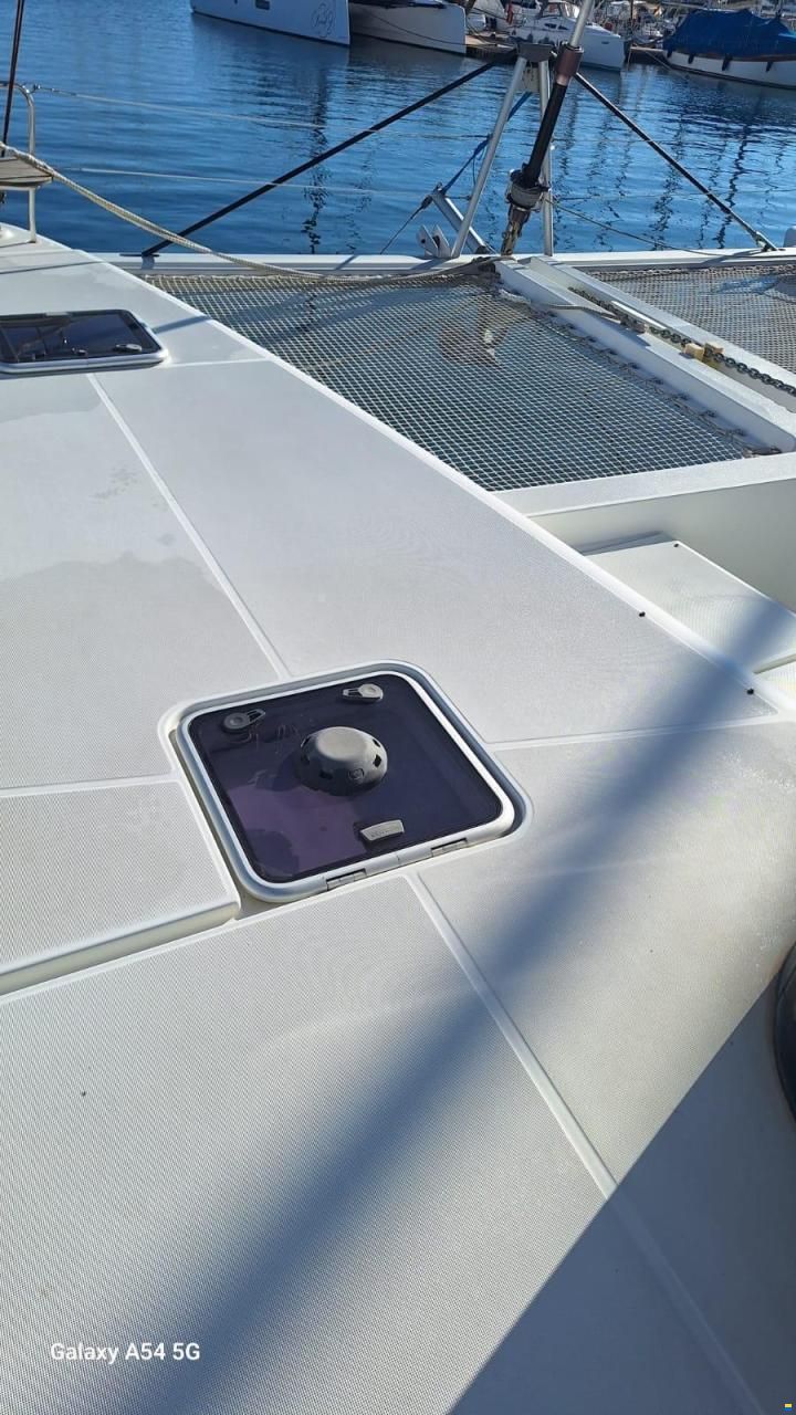 Lagoon 450 F