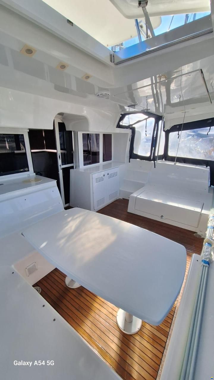 Lagoon 450 F