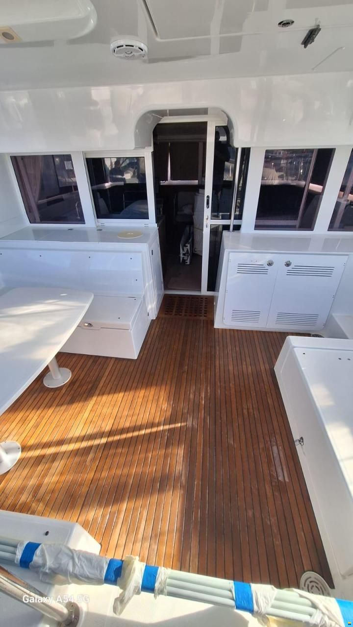 Lagoon 450 F