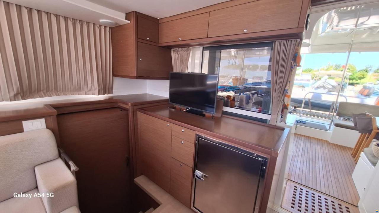 Lagoon 450 F