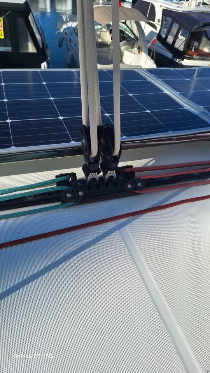 Lagoon 450 F