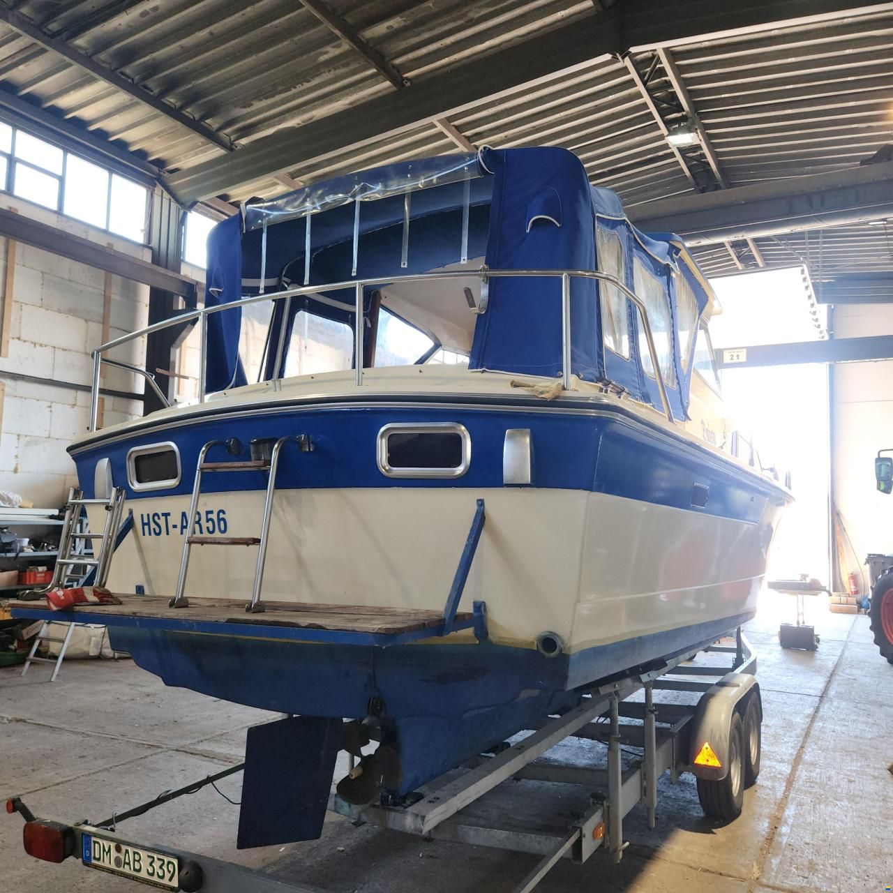 Marco Yachts 810 AK