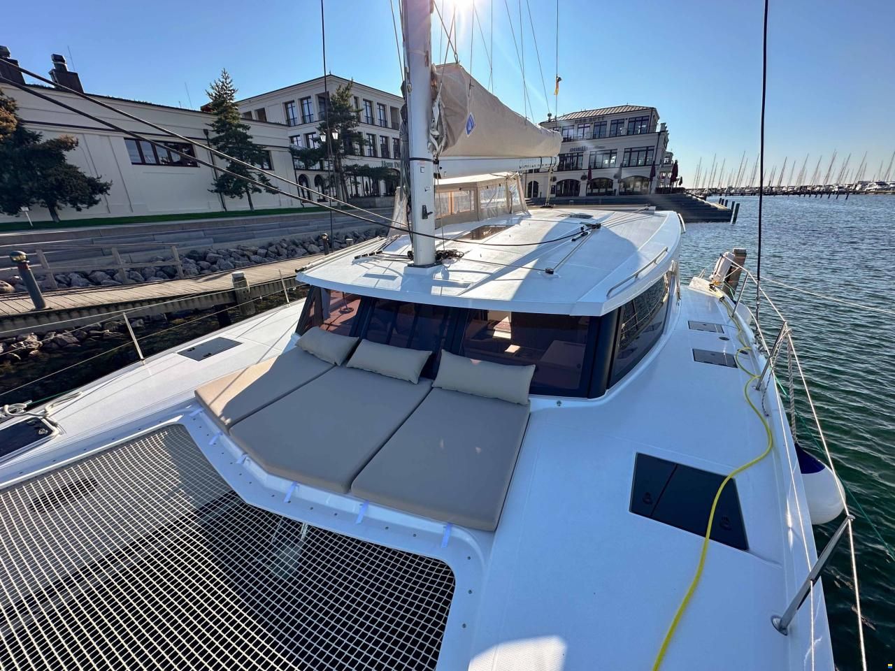 Fountaine Pajot Isla 40