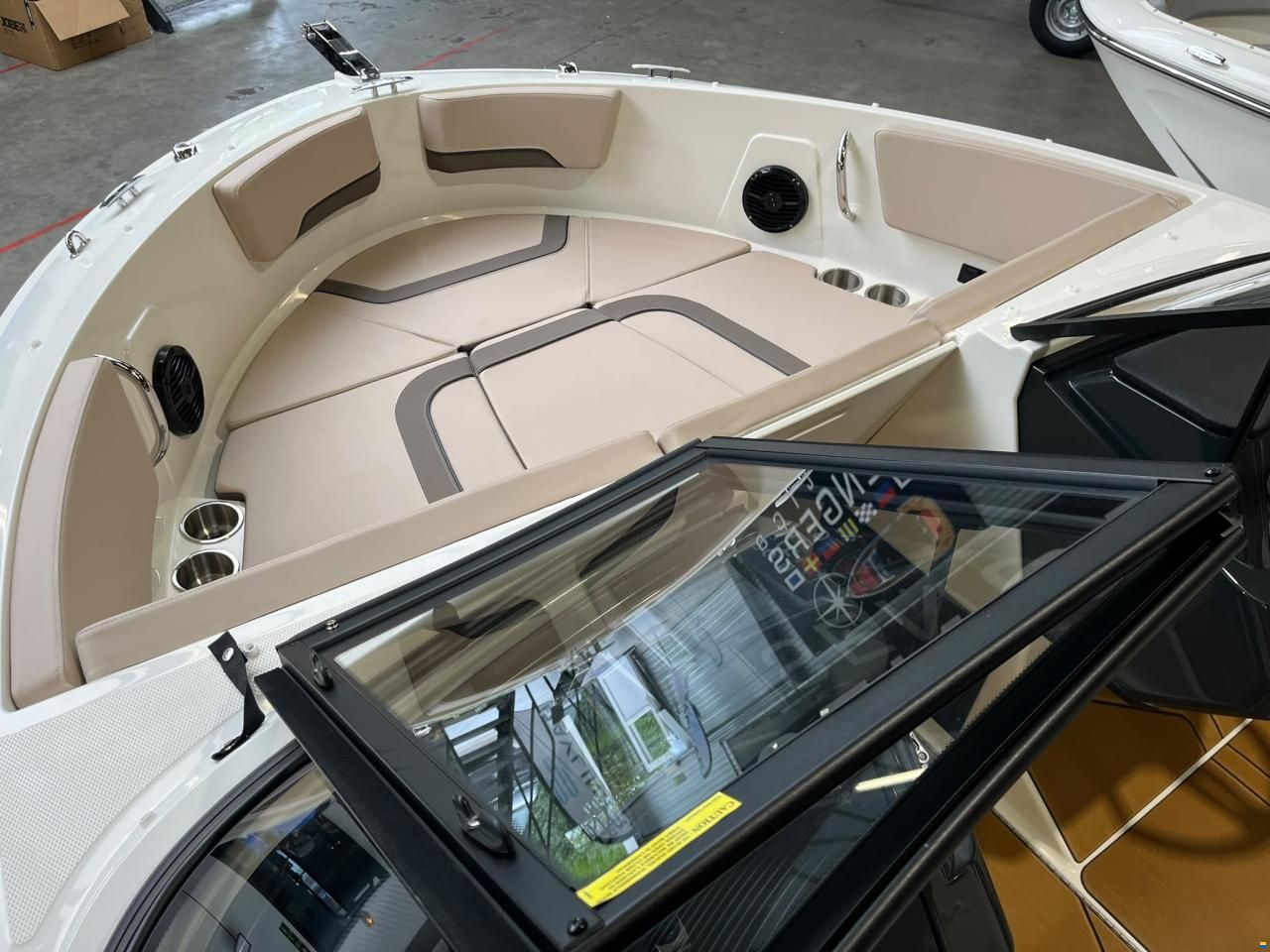 Bayliner V20i - Waketower - 250hp