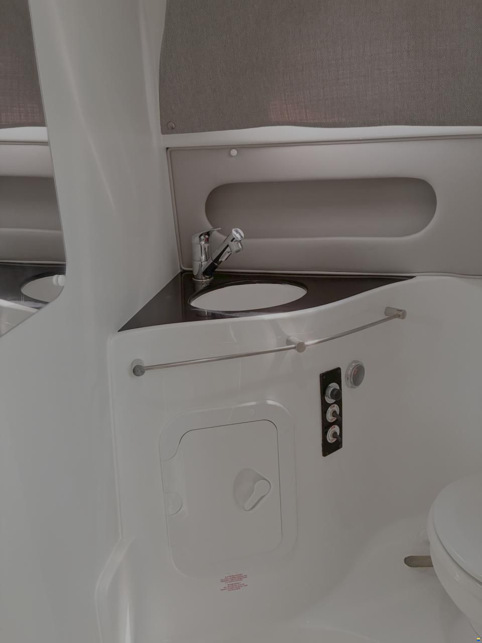 Saver 690 Cabin