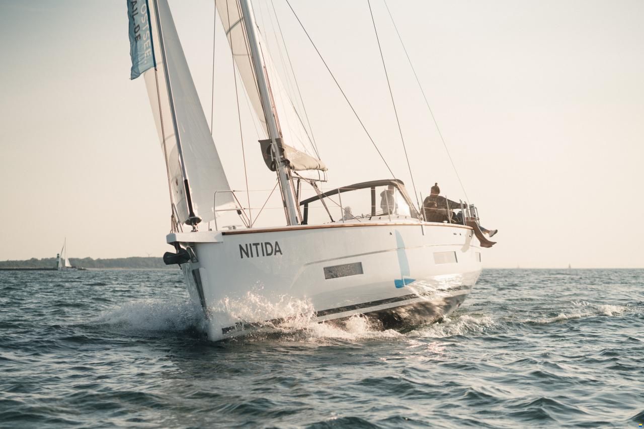 Dufour 530