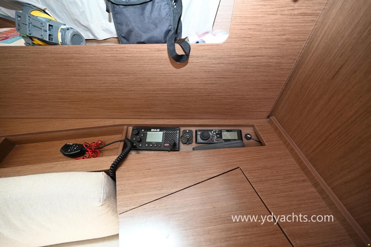 Beneteau Oceanis 41.1