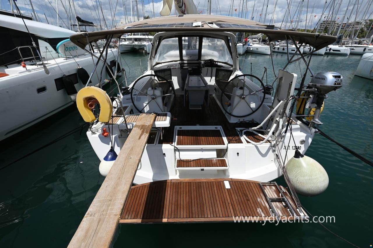 Beneteau Oceanis 41.1