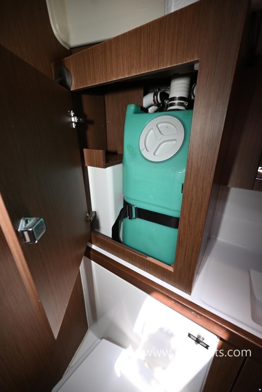 Beneteau Oceanis 41.1