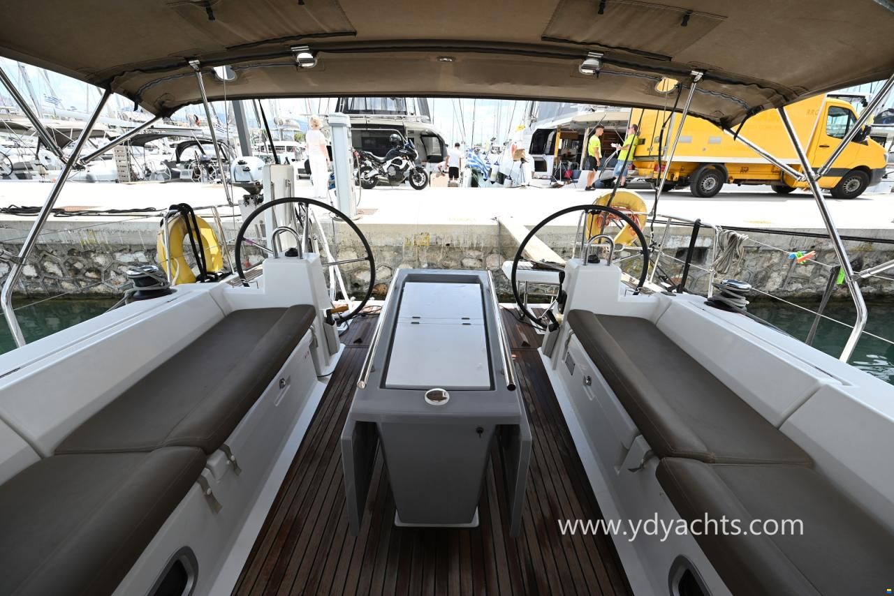 Beneteau Oceanis 41.1