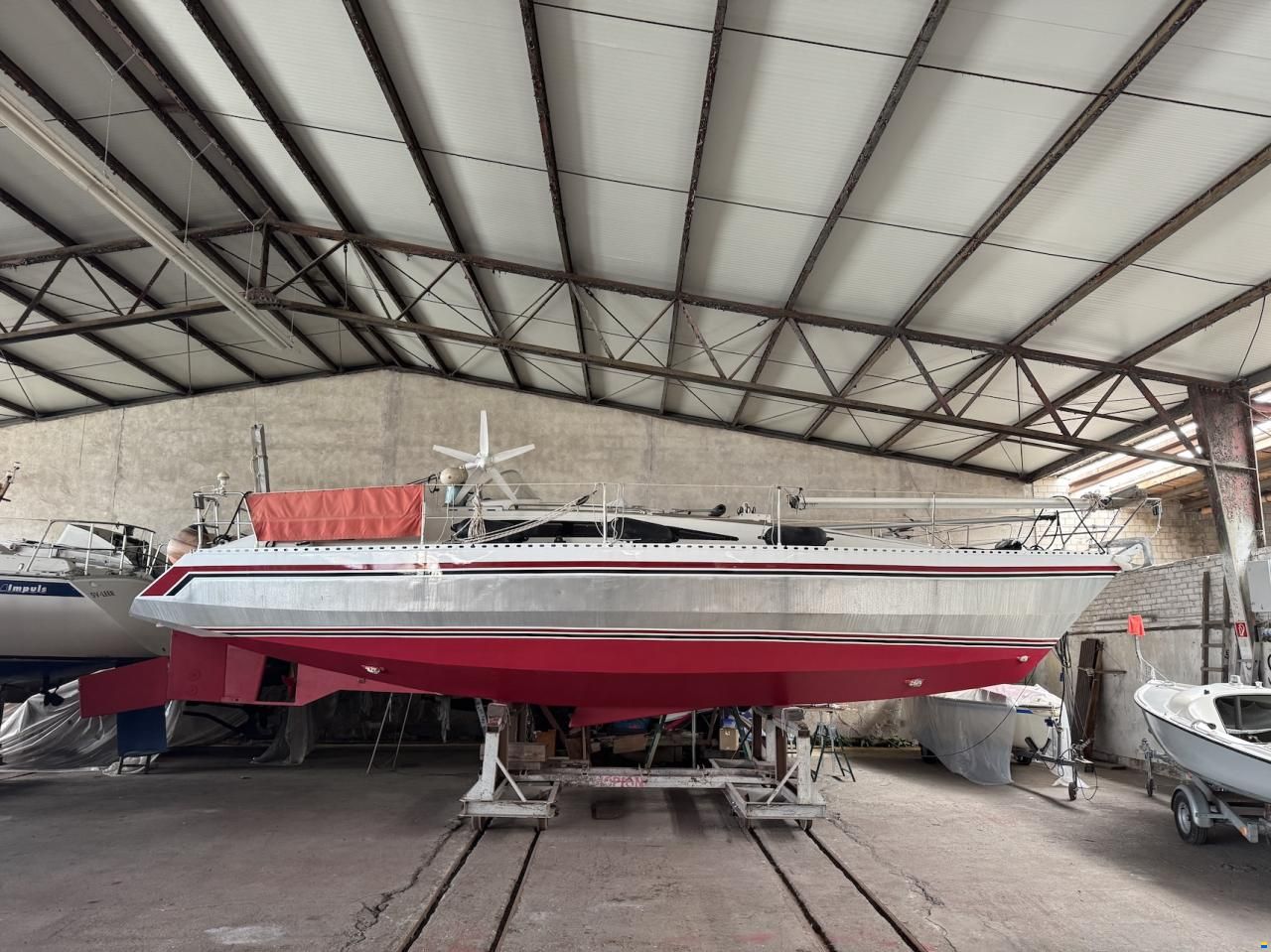 Alubat Ovni 35