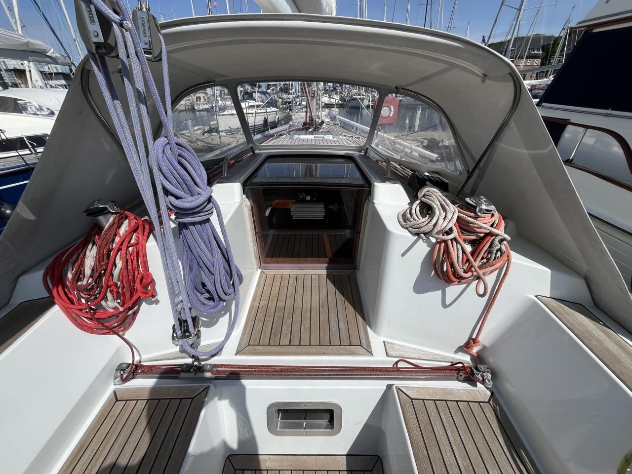 Grand Soleil 38