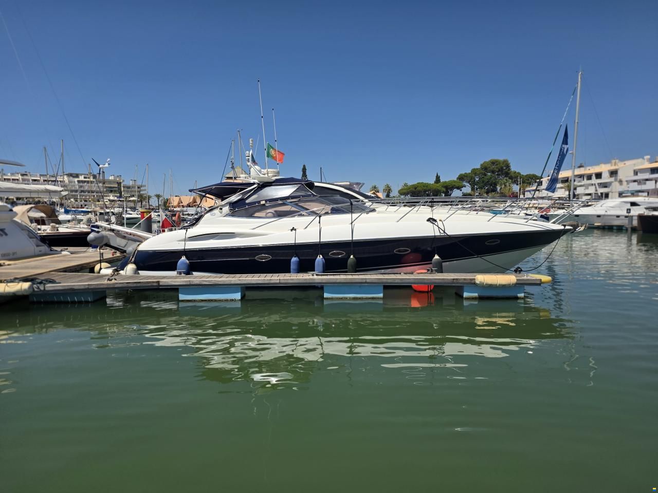 Sunseeker Camargue 44