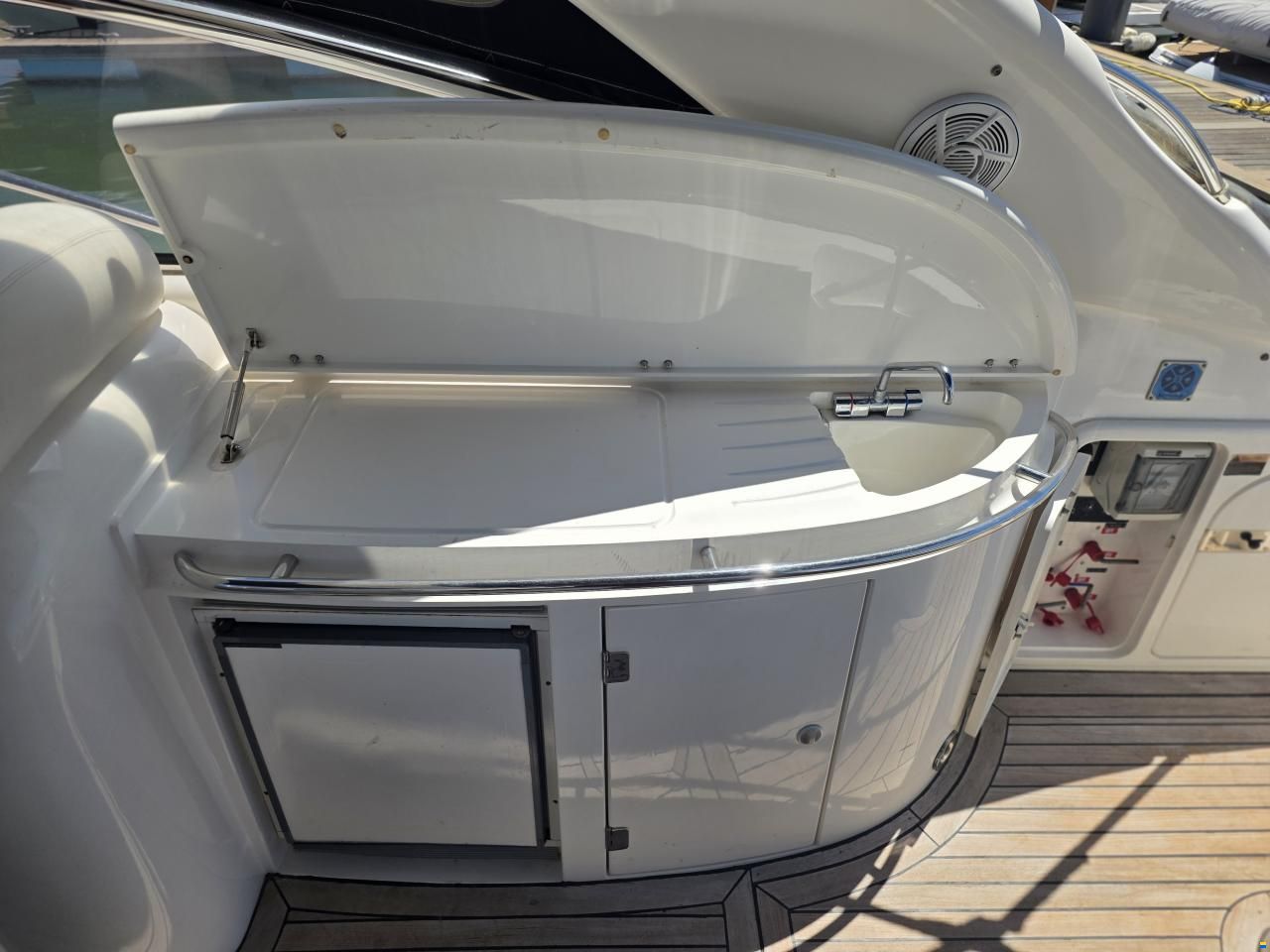 Sunseeker Camargue 44