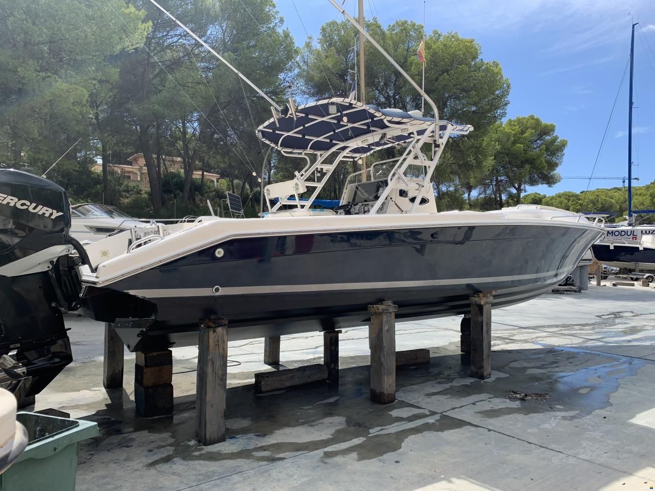Aldhaen Craft 360 SF Cuddy