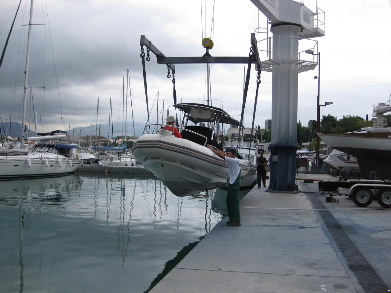 Zodiac 2009 Zodiac Medline IV 850 — Twin Yamaha