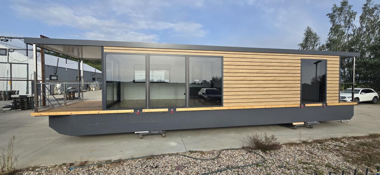 NAUTIA Hausboot L10