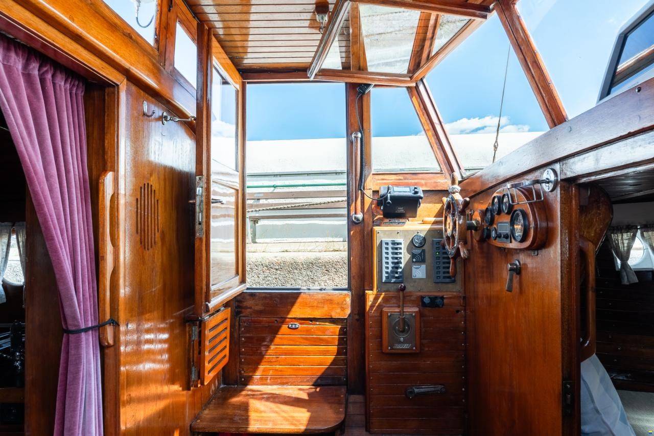 Nakskov Saloon Boat