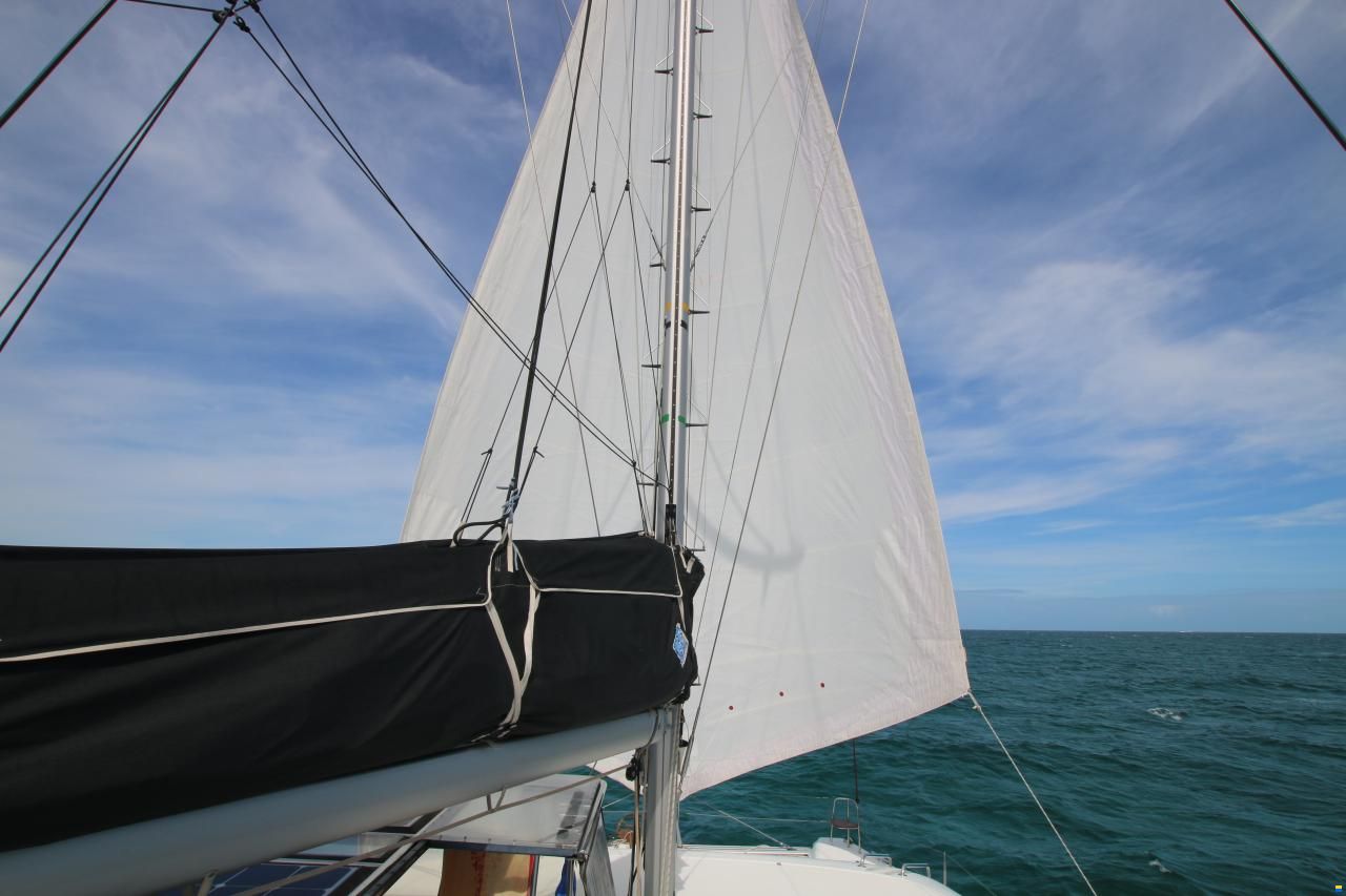 Lagoon 42