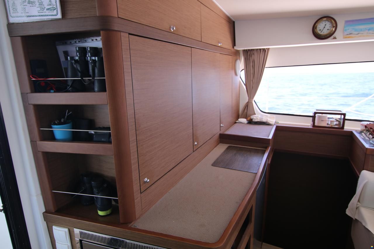 Lagoon 42