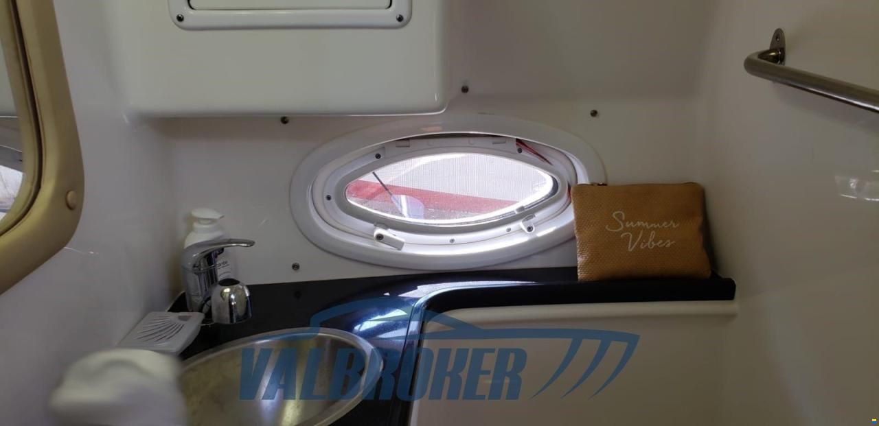 Rinker 280