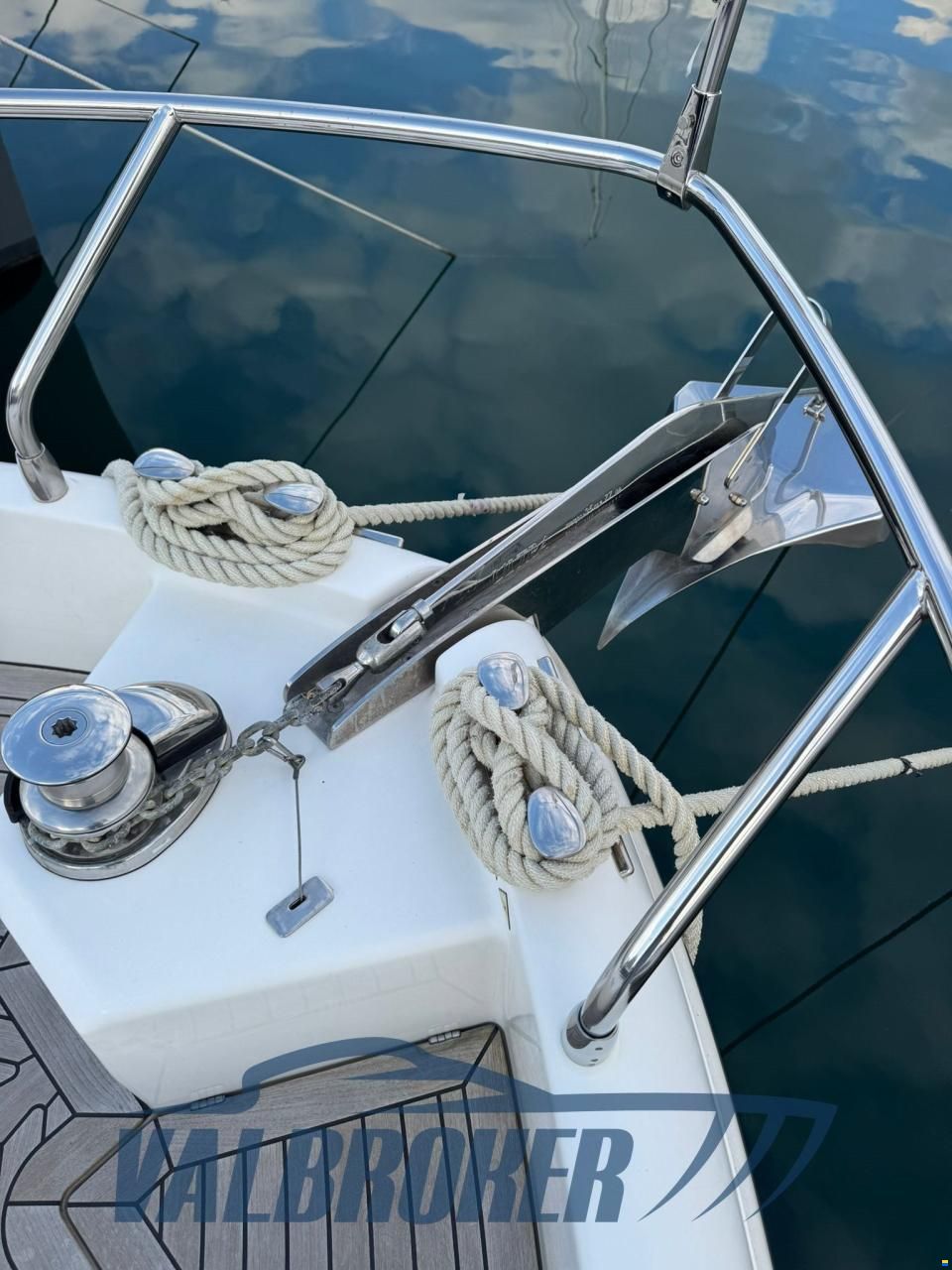 Absolute Navetta 52