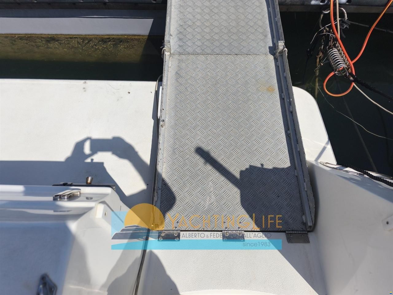 Azimut AZ 35