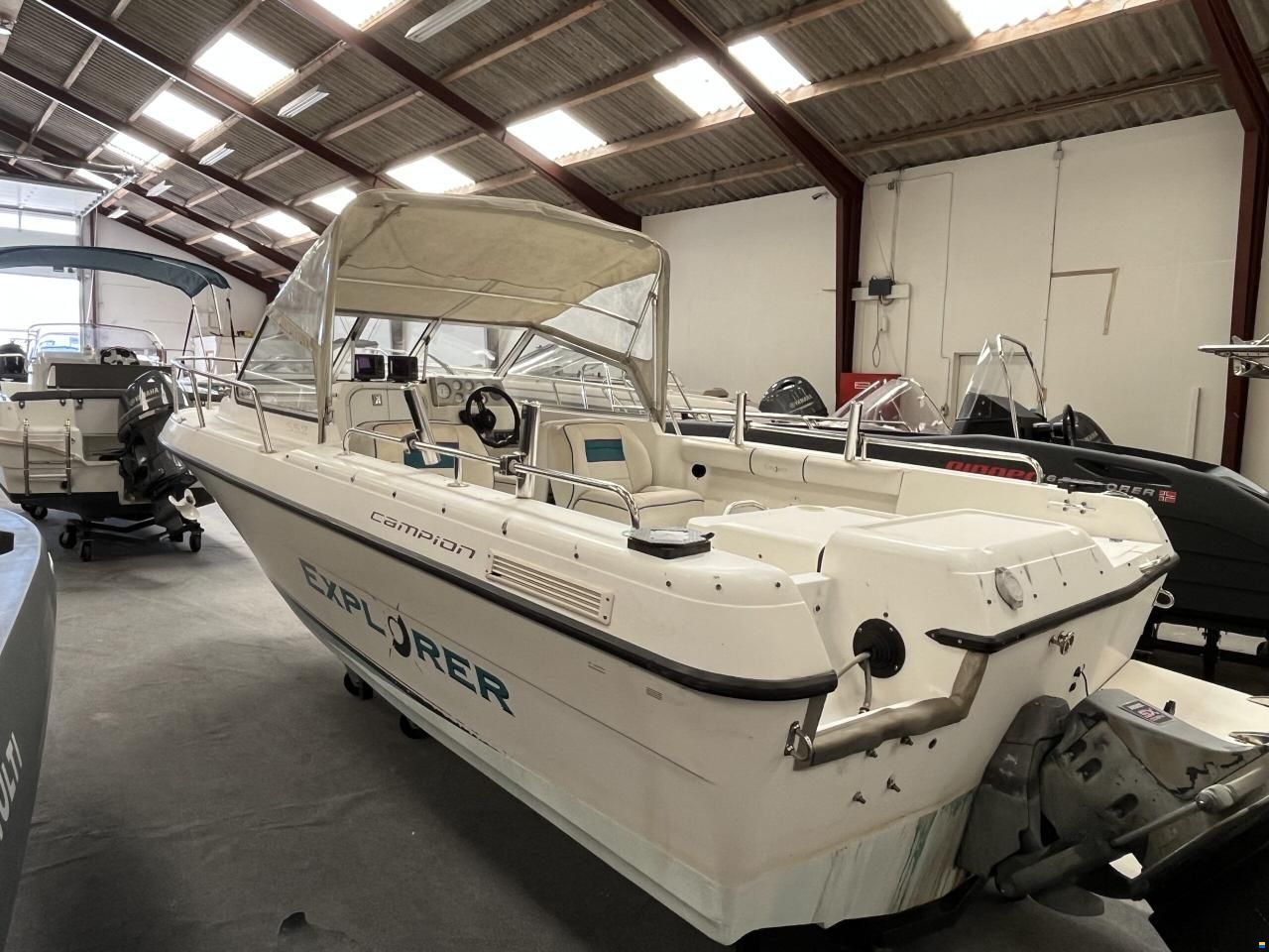 Campion 552 i SC Explorer