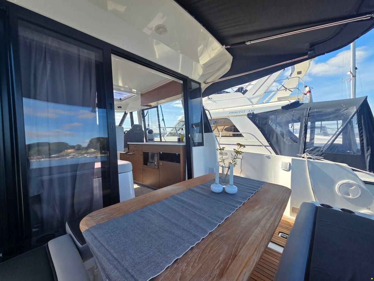 Jeanneau Merry Fisher 1095 Cruiser