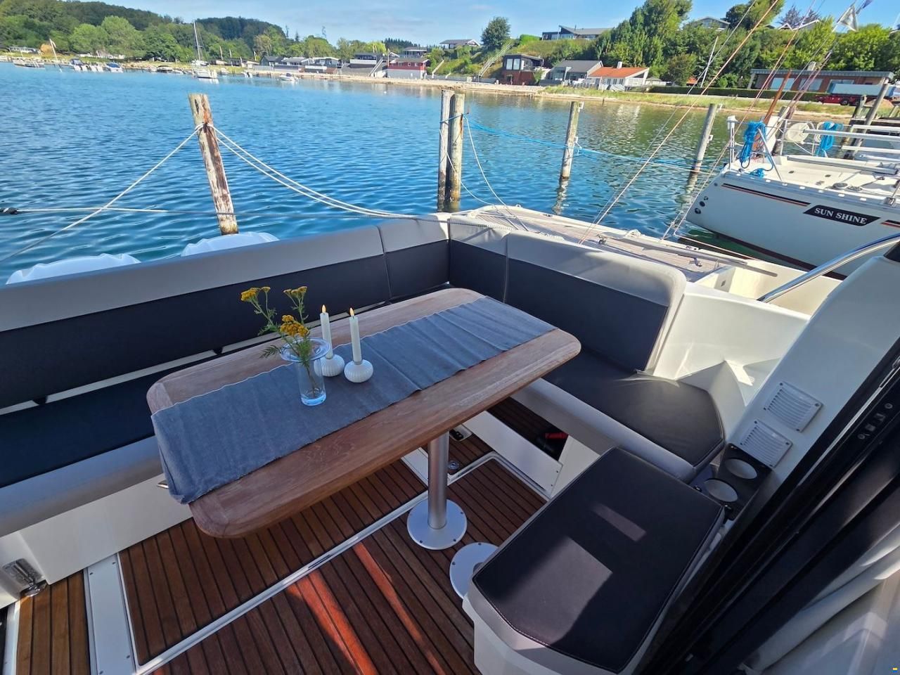 Jeanneau Merry Fisher 1095 Cruiser