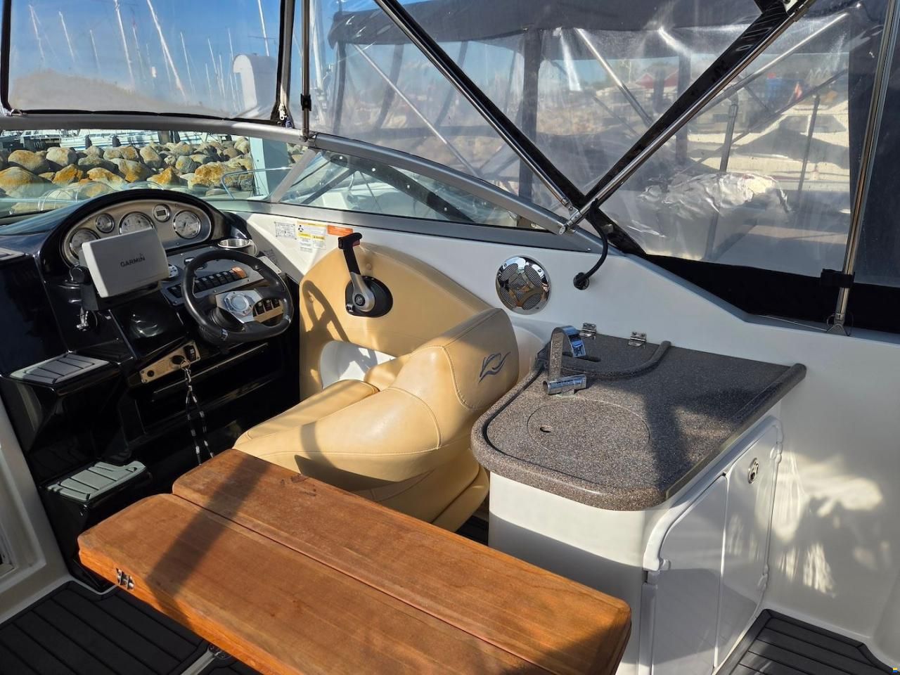 Rinker 230 Atlantic