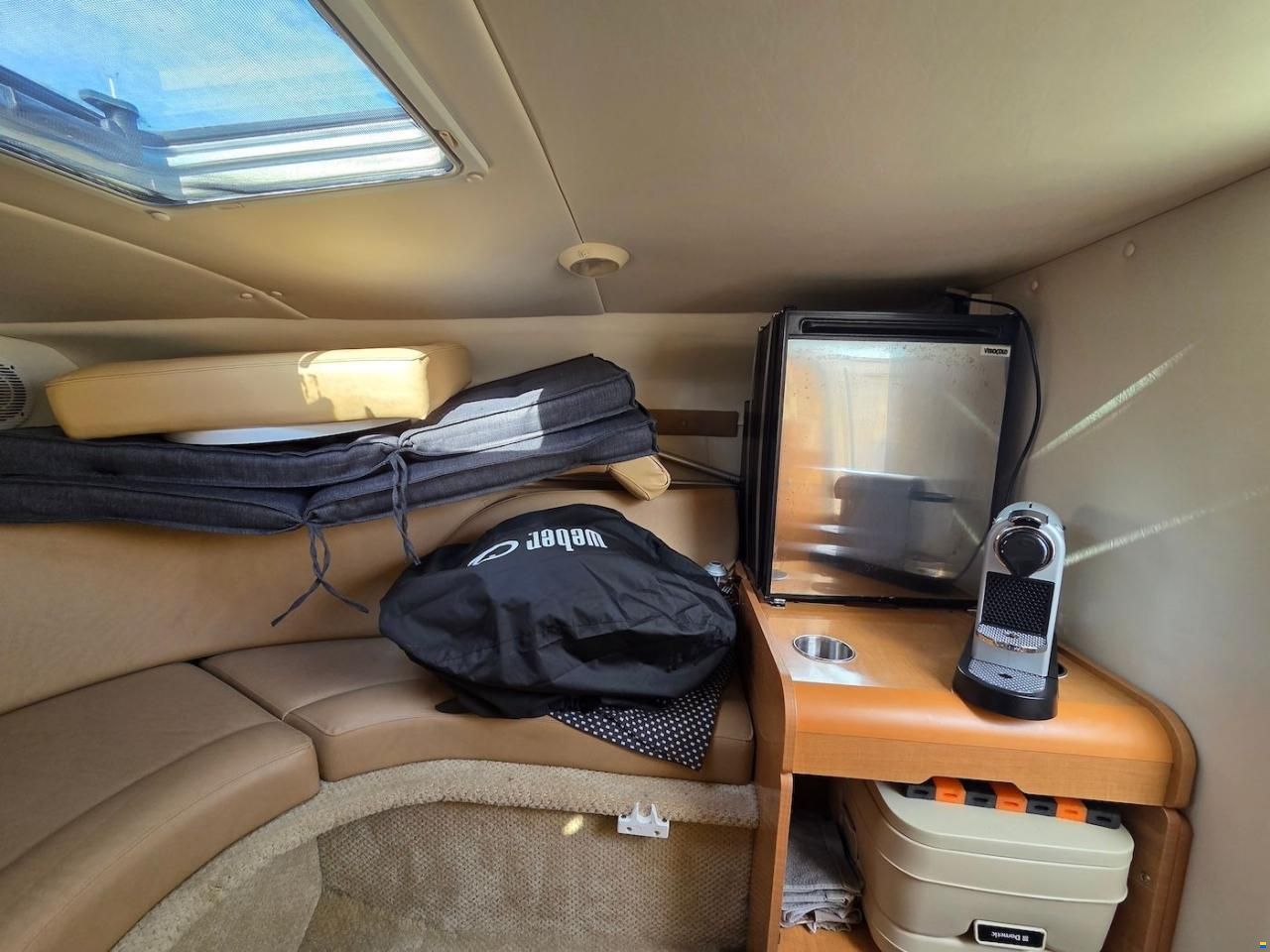Rinker 230 Atlantic