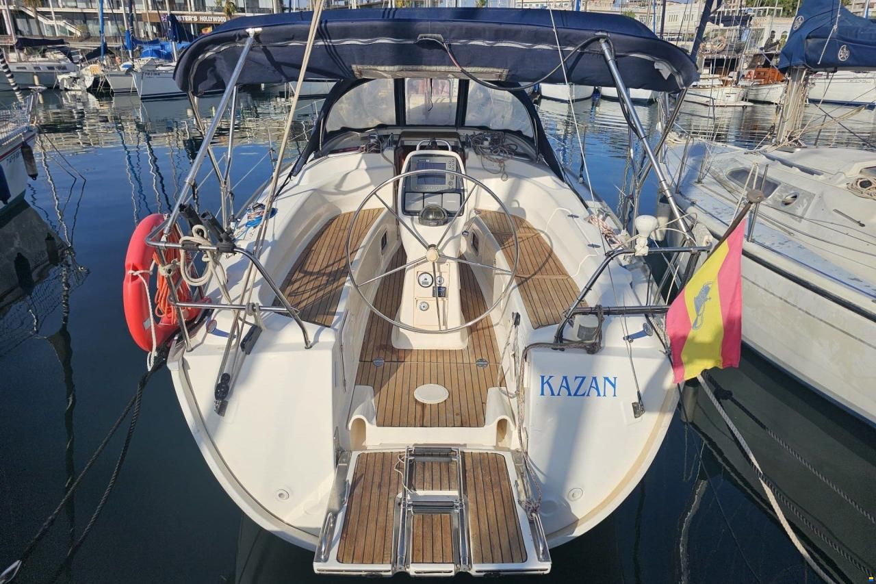 Bavaria Cruiser 35