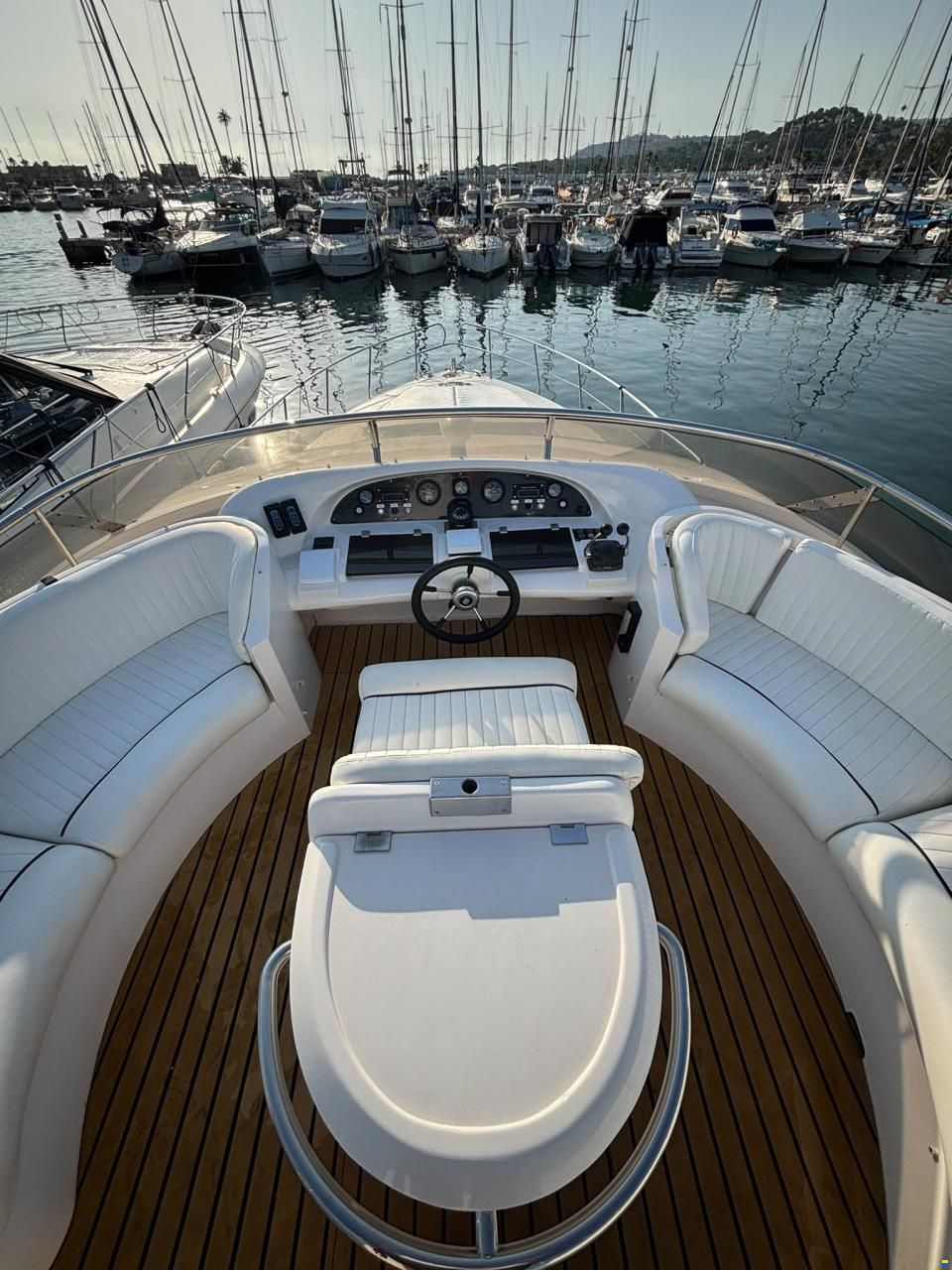 Astondoa AS 52