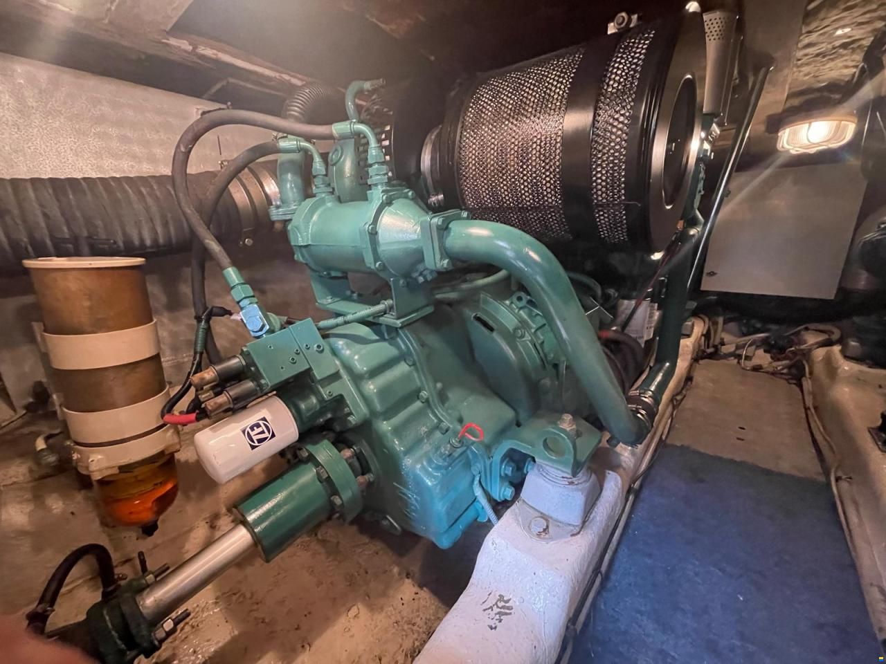 Astondoa AS 52