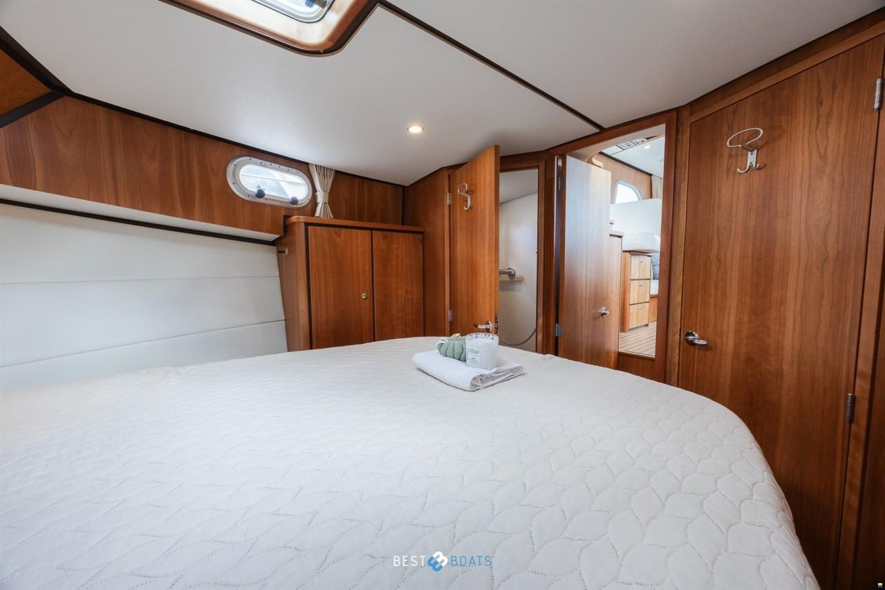 Linssen Grand Sturdy 35.0 Sedan