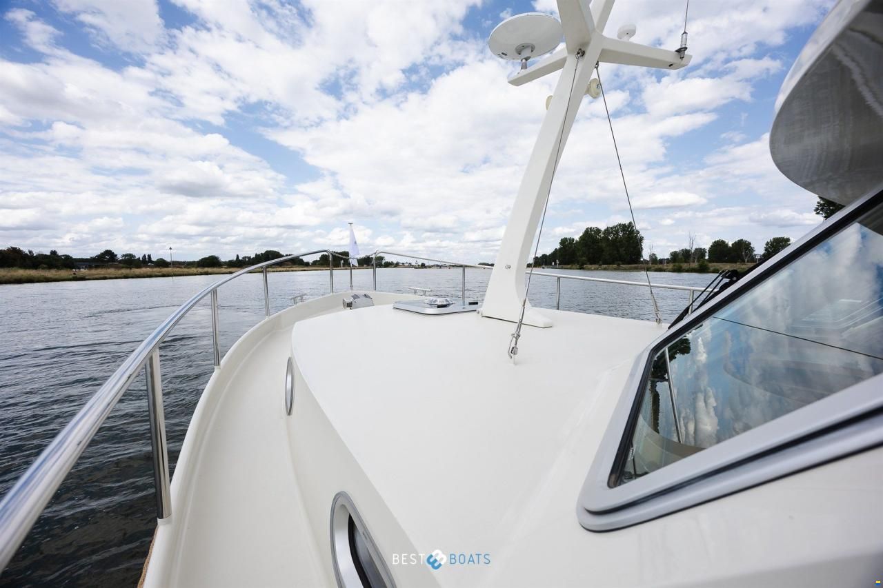 Linssen Grand Sturdy 35.0 Sedan