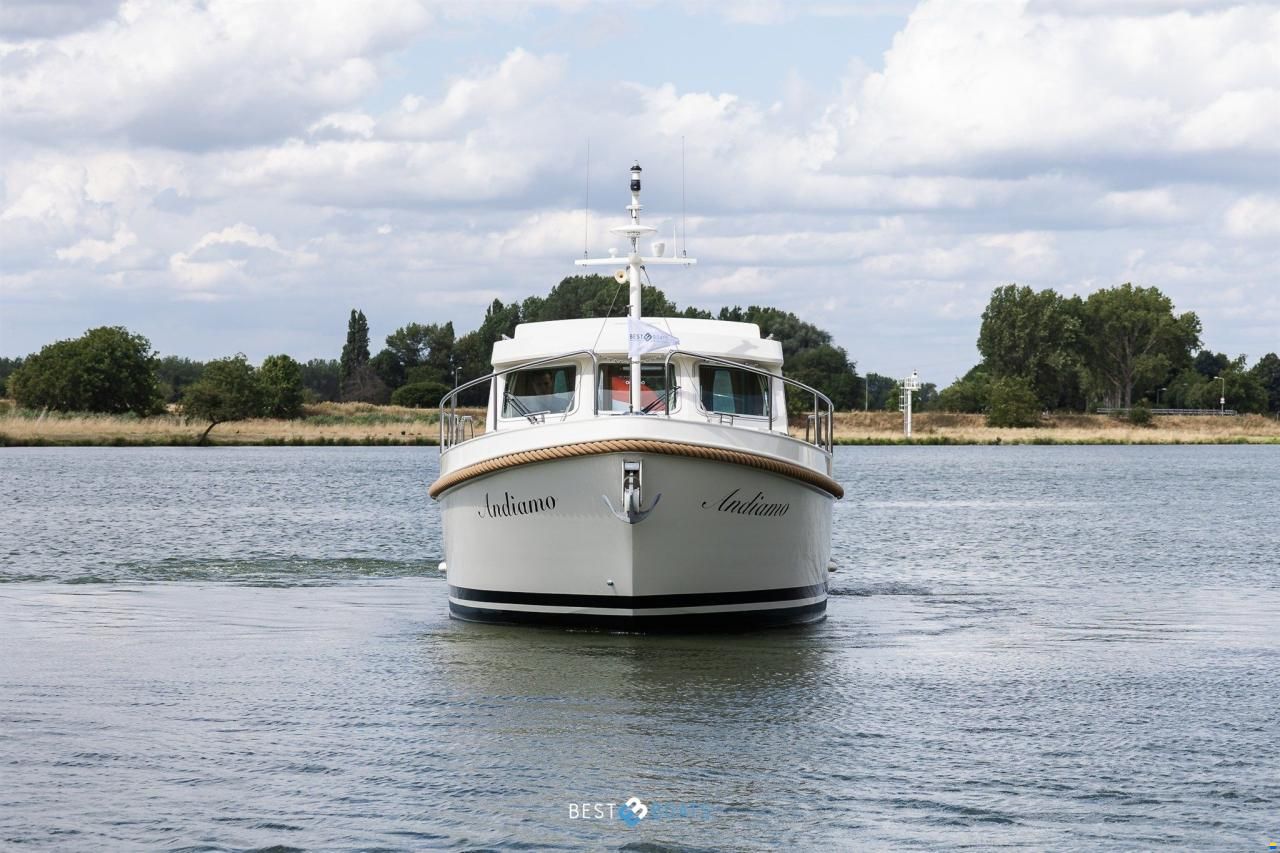 Linssen Grand Sturdy 35.0 Sedan