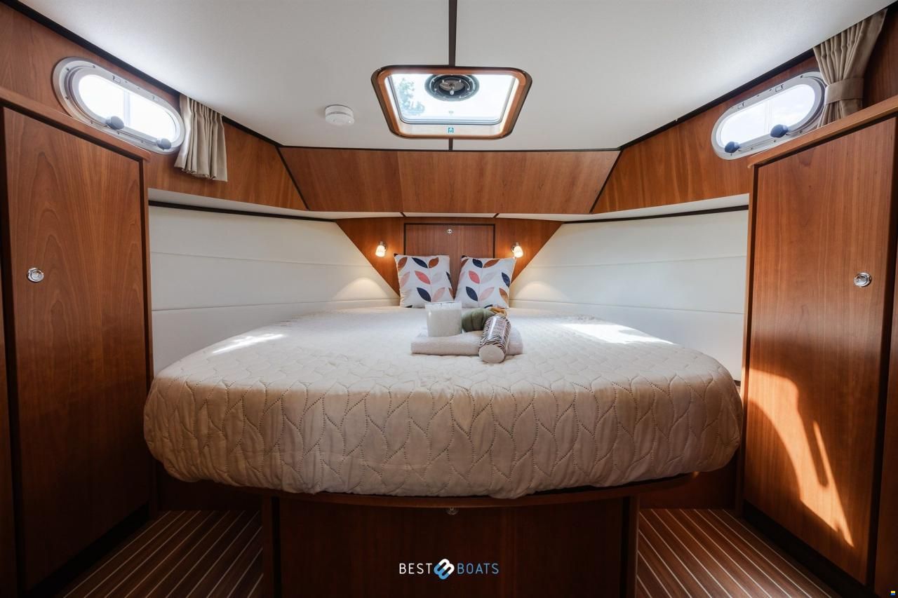 Linssen Grand Sturdy 35.0 Sedan