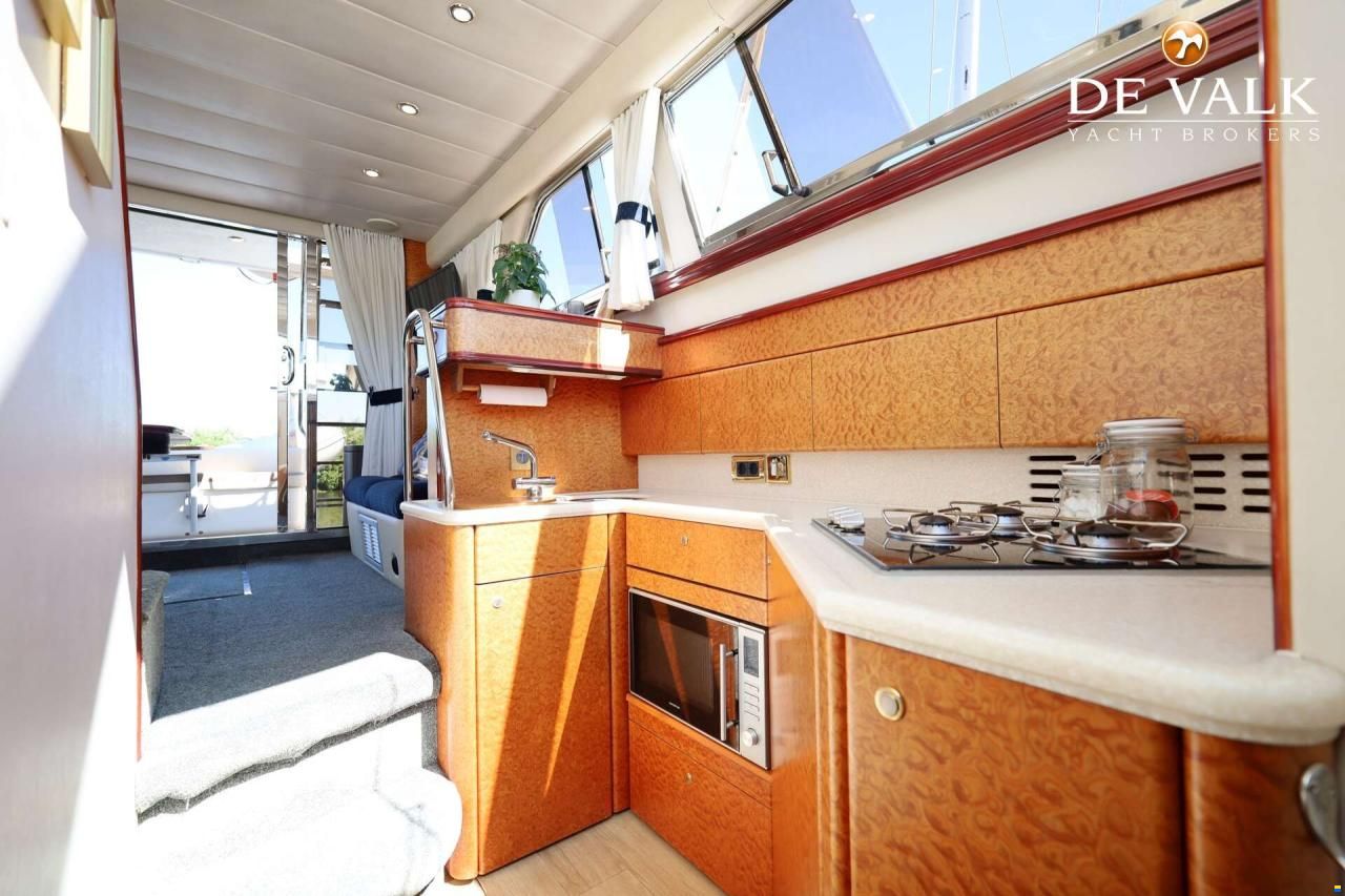 Princess 38
