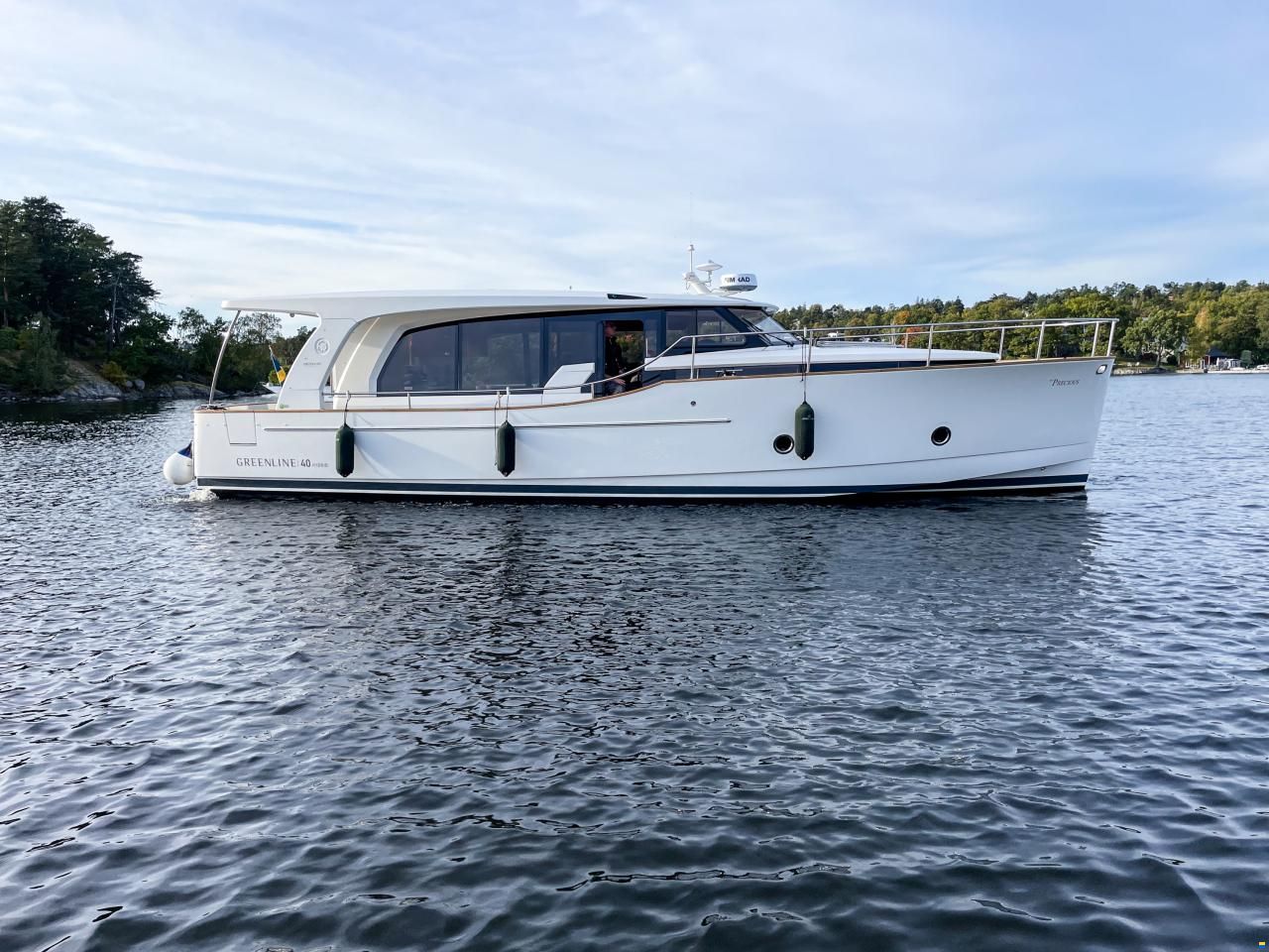 Greenline 40 Hybrid