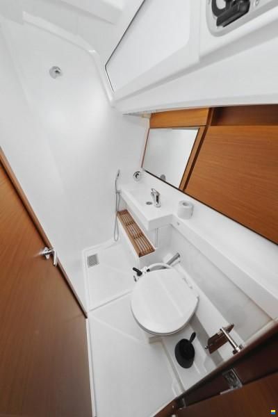 Jeanneau Sun Odyssey 440