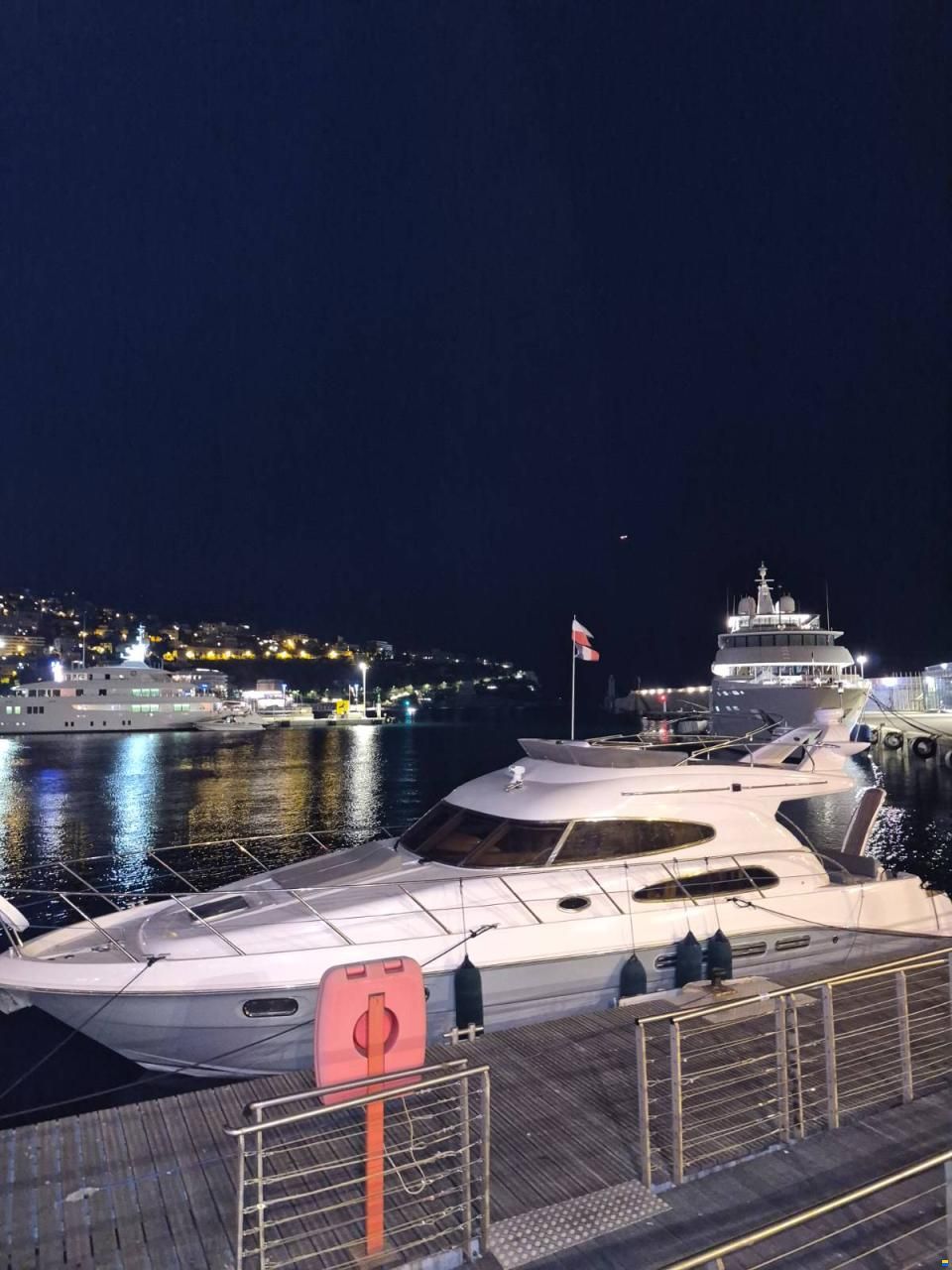 Sealine T47