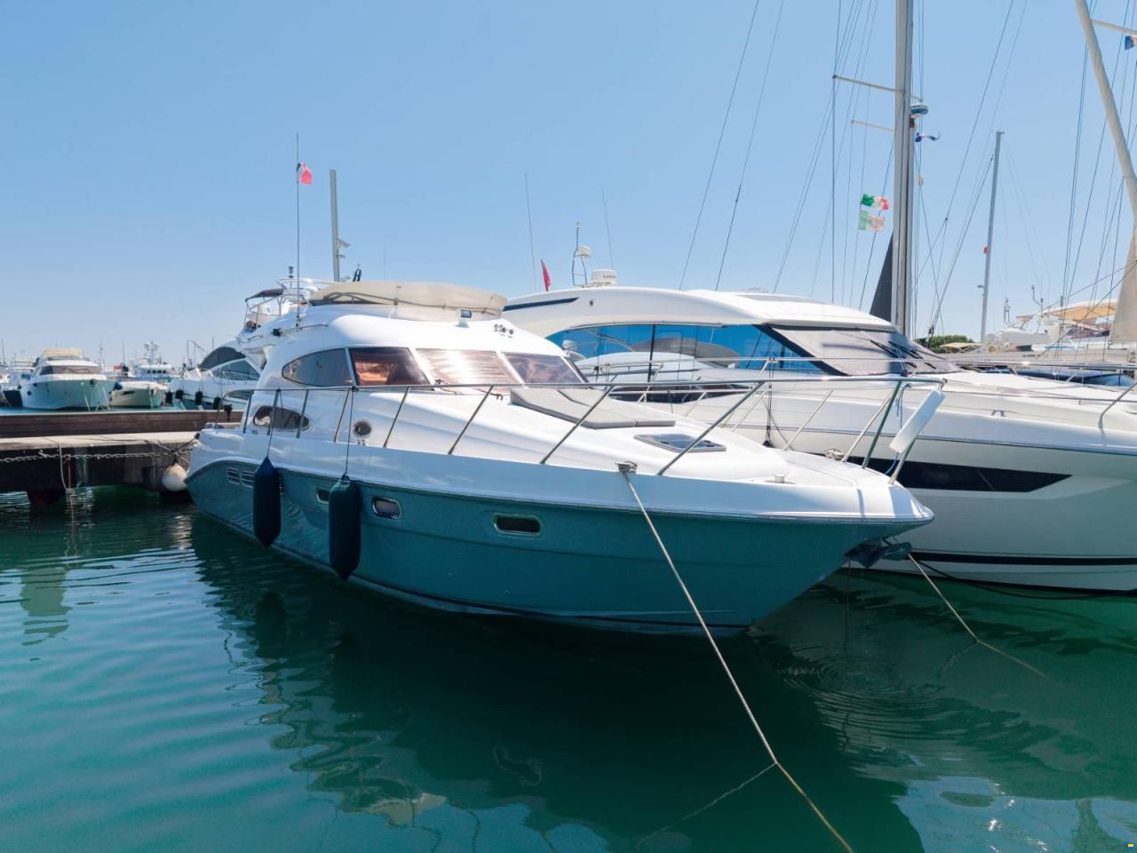 Sealine T47