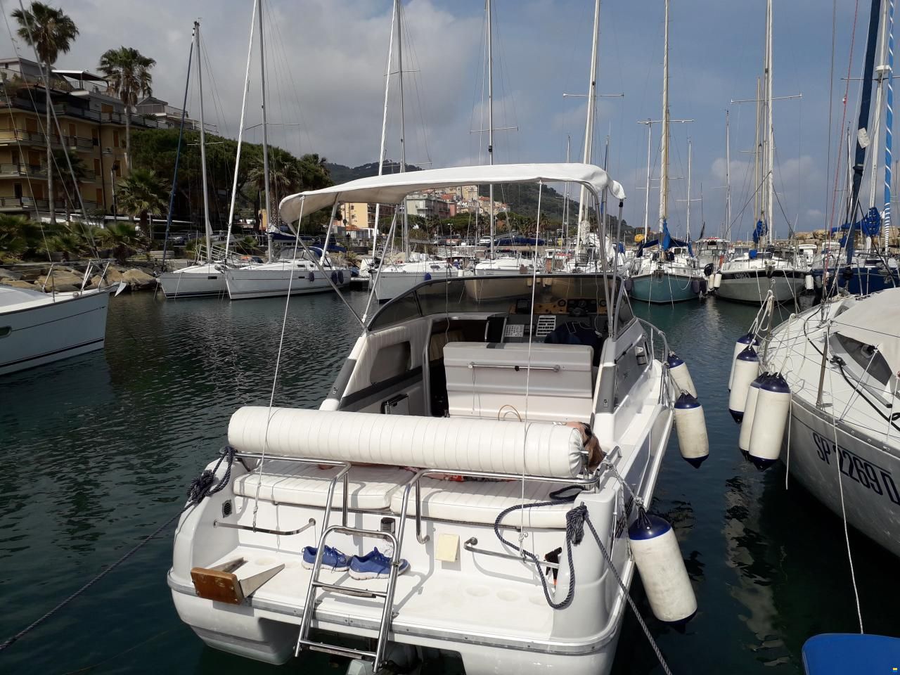 Gobbi 21 Cabin