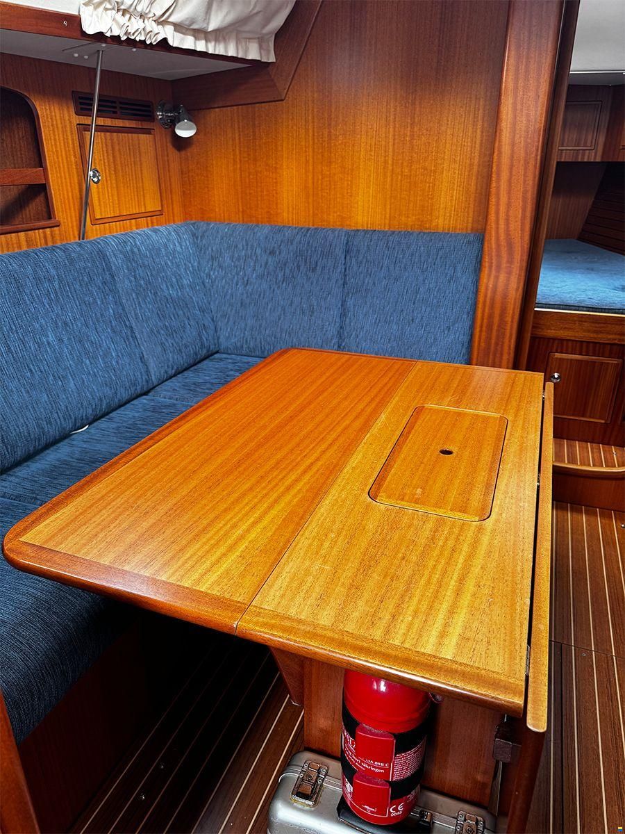 Hallberg-Rassy 342