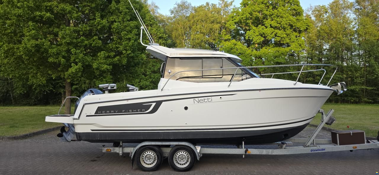 Jeanneau Merry Fisher 695