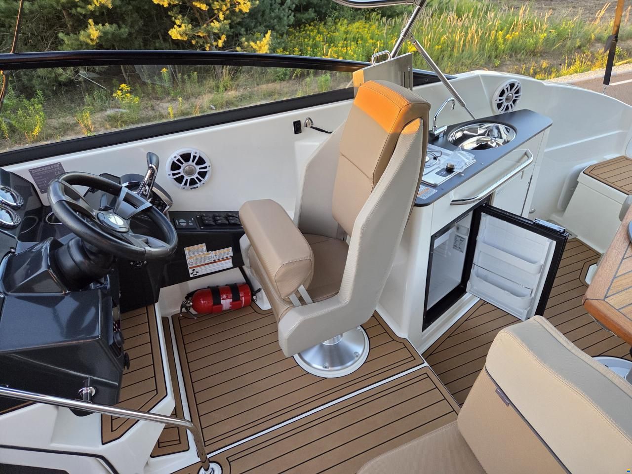 Quicksilver Activ 805 Cruiser