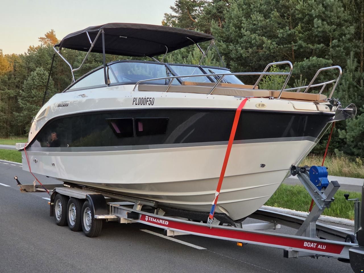 Quicksilver Activ 805 Cruiser
