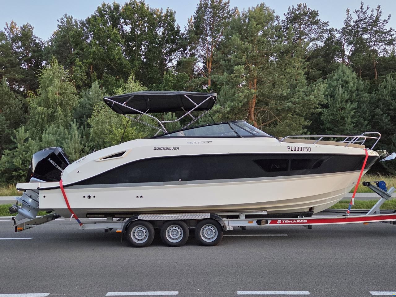 Quicksilver Activ 805 Cruiser